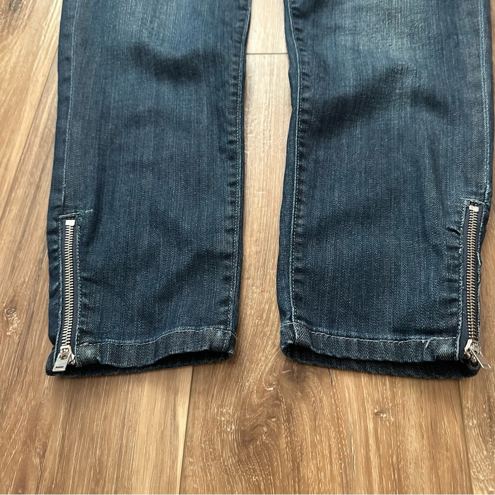 Blank NYC Crossover Distressed Denim Overalls Size 30 Medium Wash Zip Accent - Picture 8 of 16
